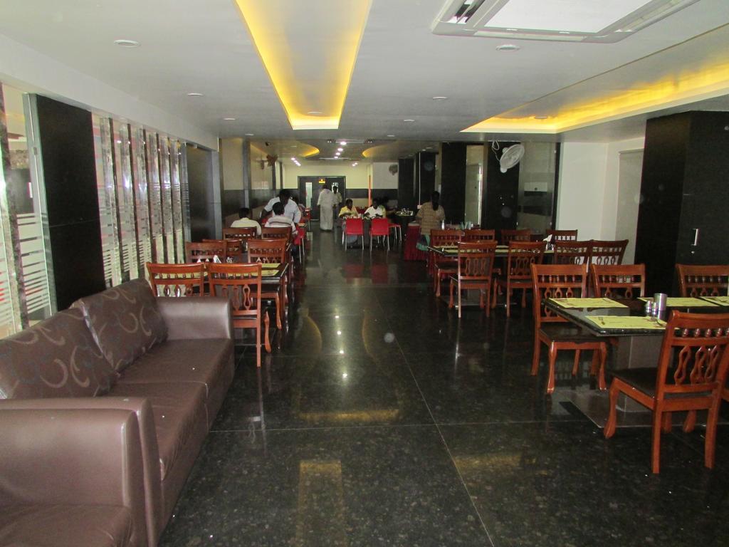 Sanu International Hotel Namakkal Ngoại thất bức ảnh