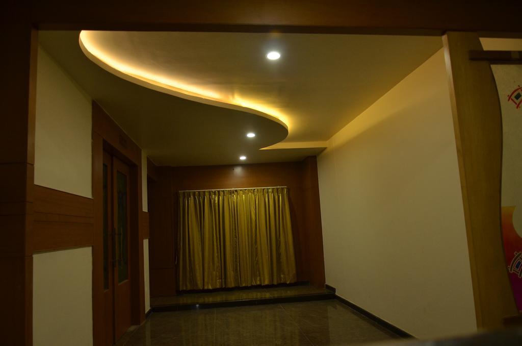 Sanu International Hotel Namakkal Ngoại thất bức ảnh