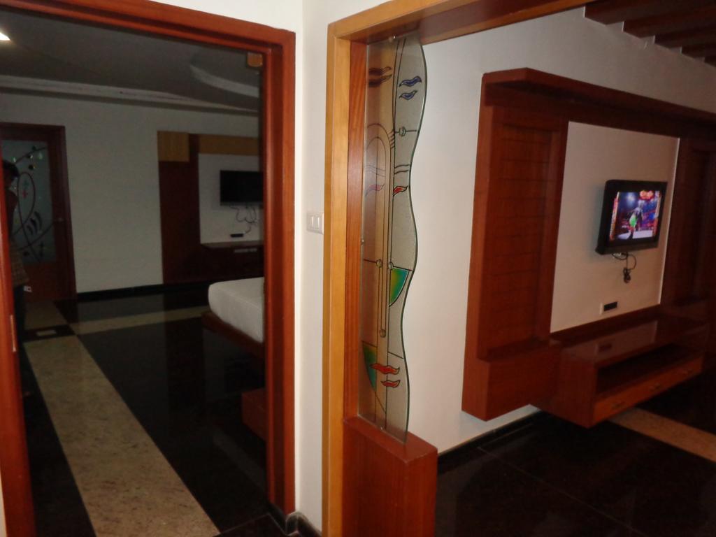 Sanu International Hotel Namakkal Ngoại thất bức ảnh