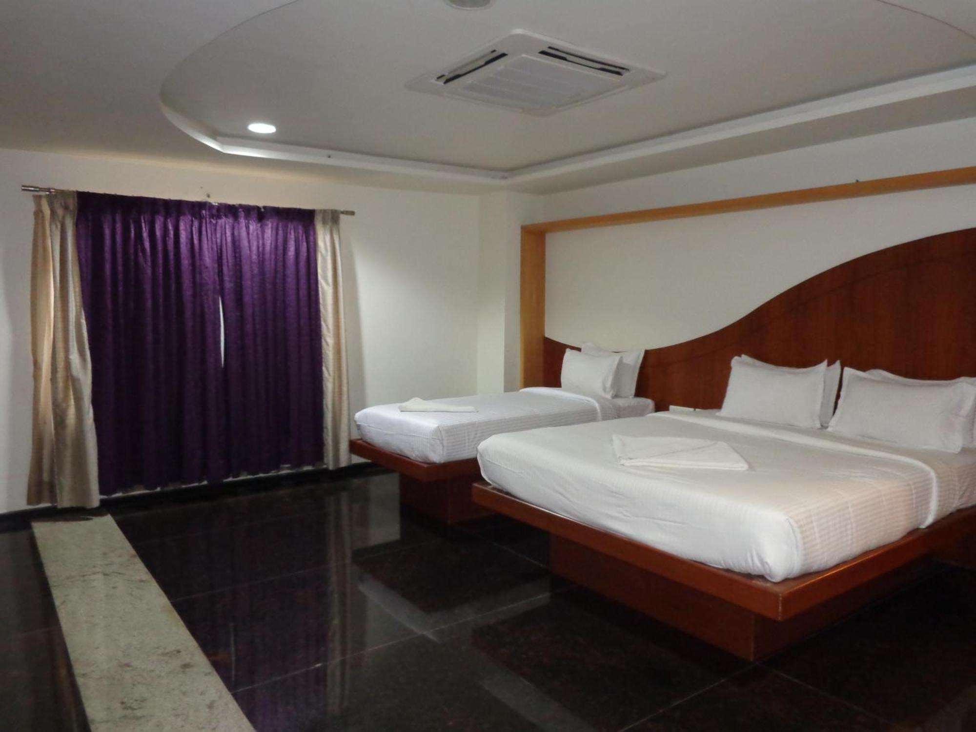Sanu International Hotel Namakkal Ngoại thất bức ảnh